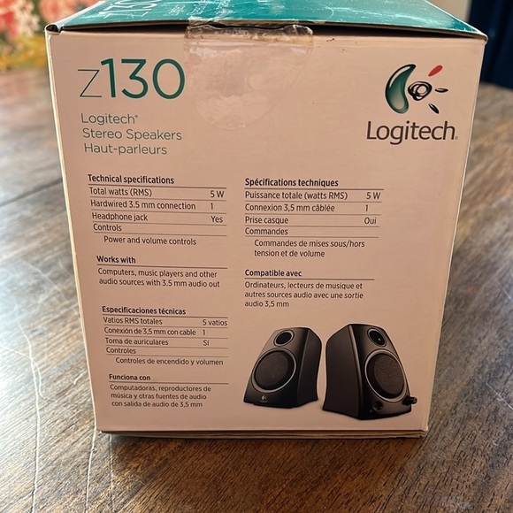 Logitech Z130 Compact 5w Stereo Speakers 3.5mm Jack Black NEW OPEN BOX - Picture 5 of 7